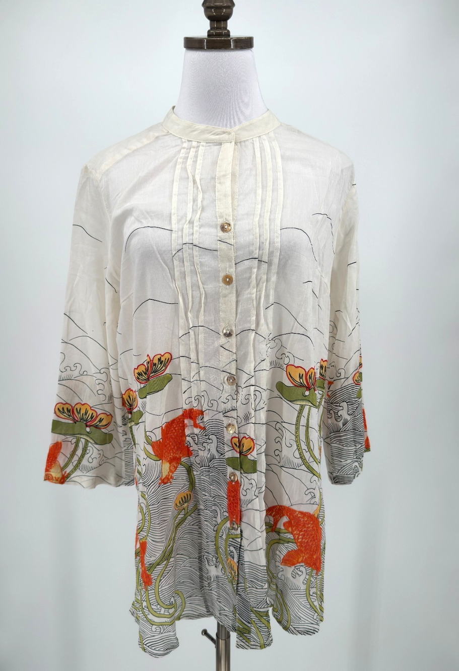 Citron Santa Monica Cream Water Lily Waves Pintuck Pleated Button Down Top Sz M